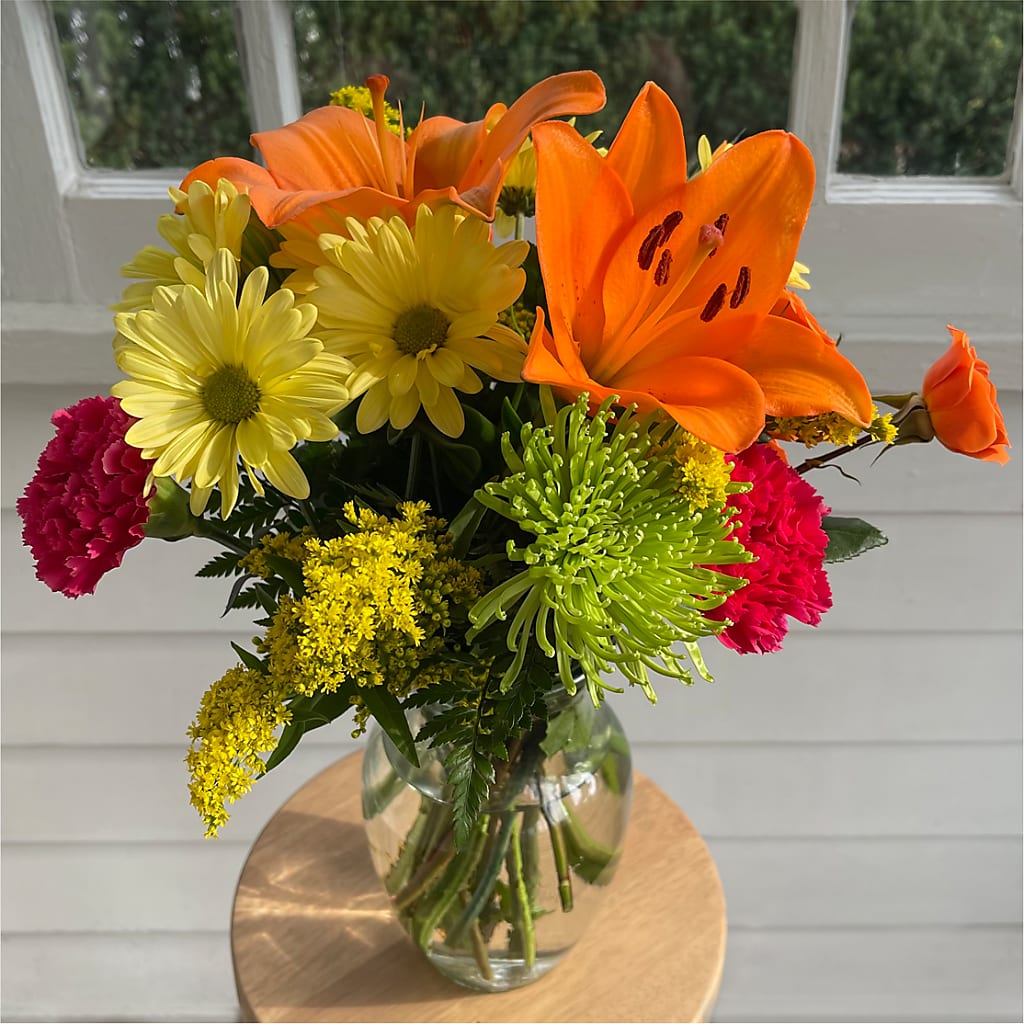 Bold & Bright – A Florist Original –  Peebles Flower Shop Llc, Peebles OH