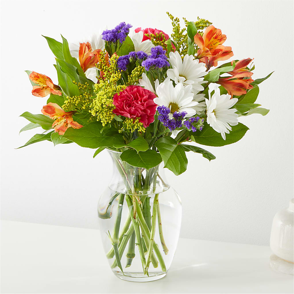 Oopsie Daisy Bouquet –  Peebles Flower Shop Llc, Peebles OH